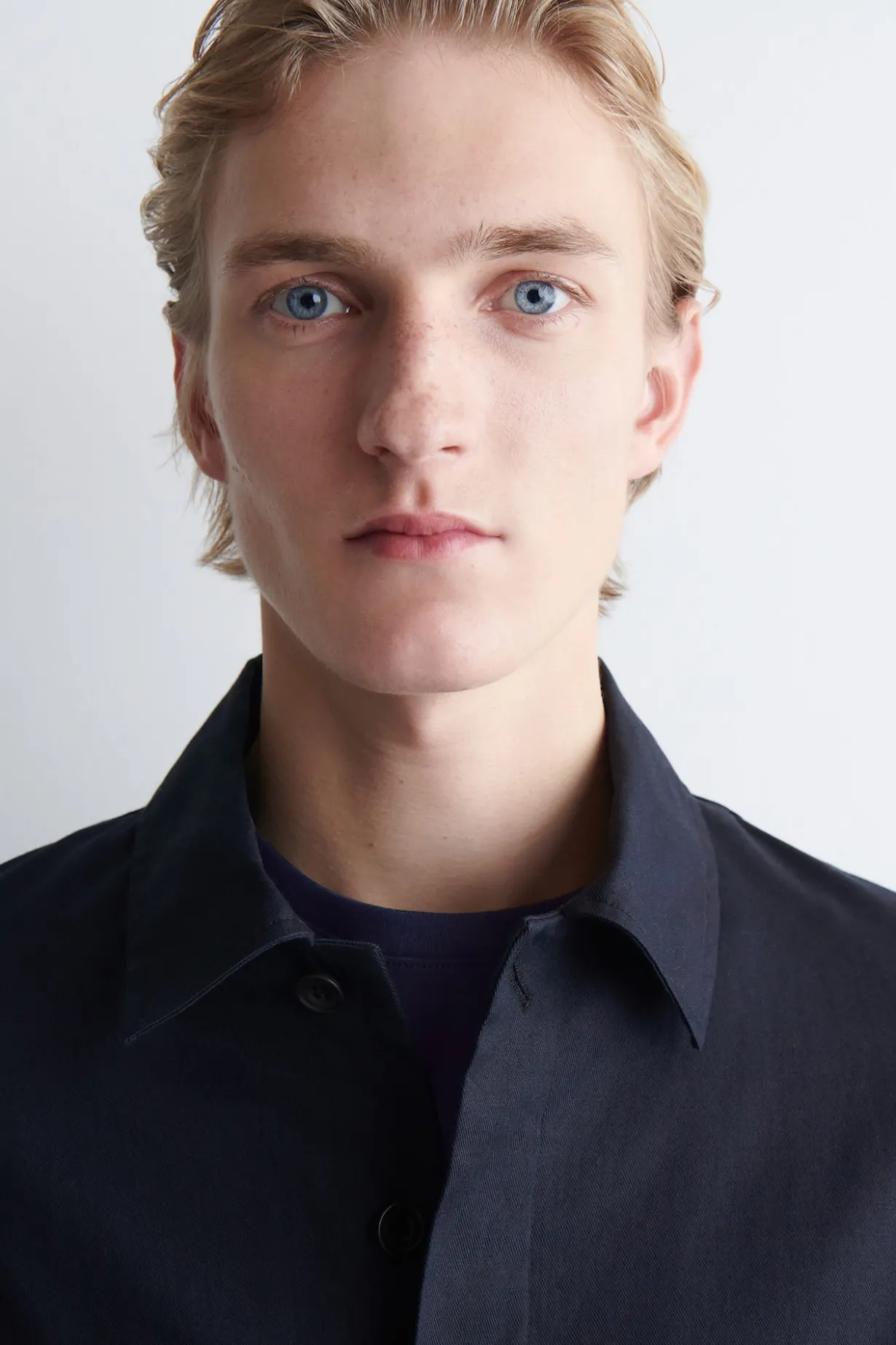 RELAXED COTTON-LINEN OVERSHIRT