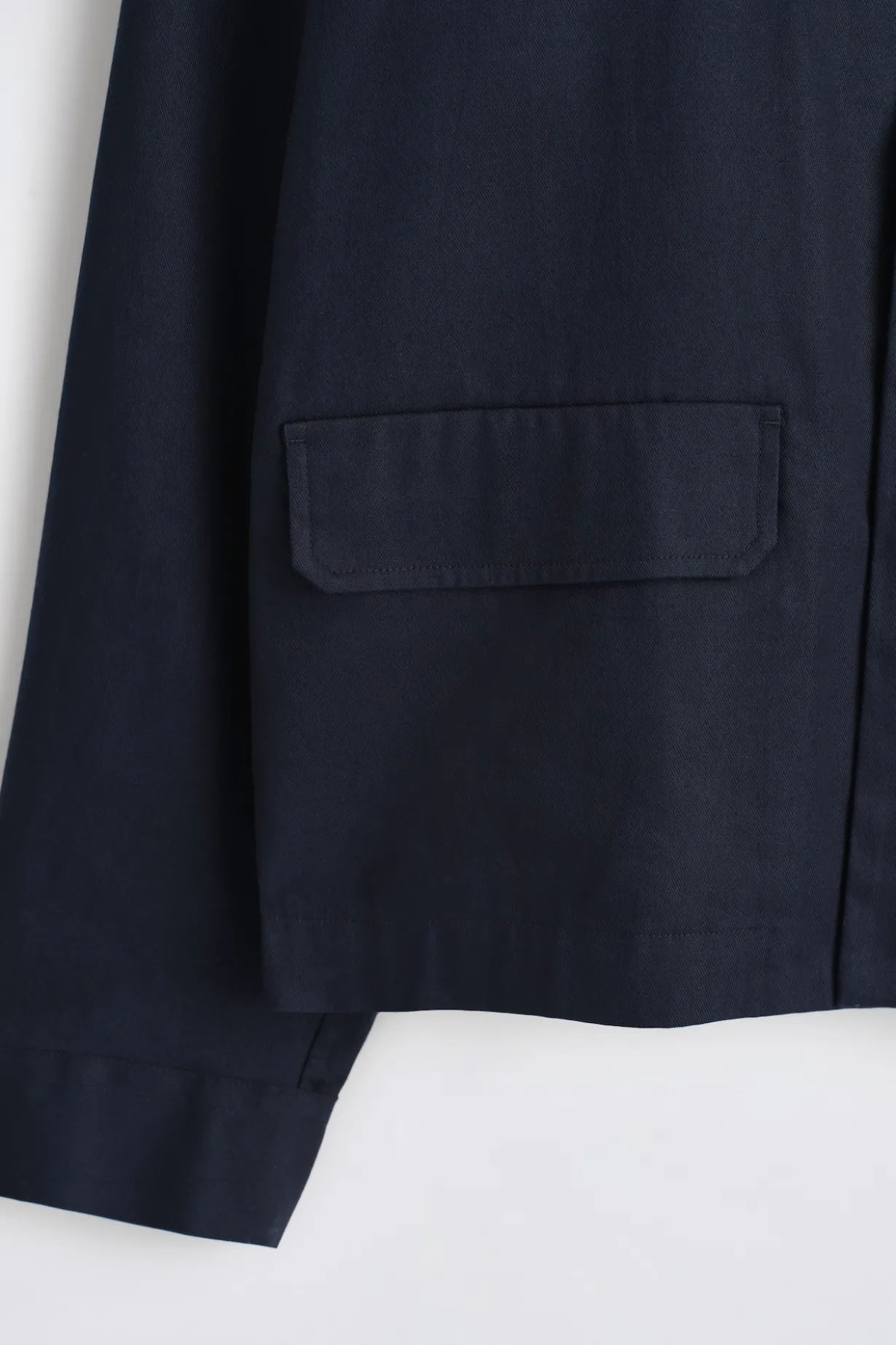 RELAXED COTTON-LINEN OVERSHIRT