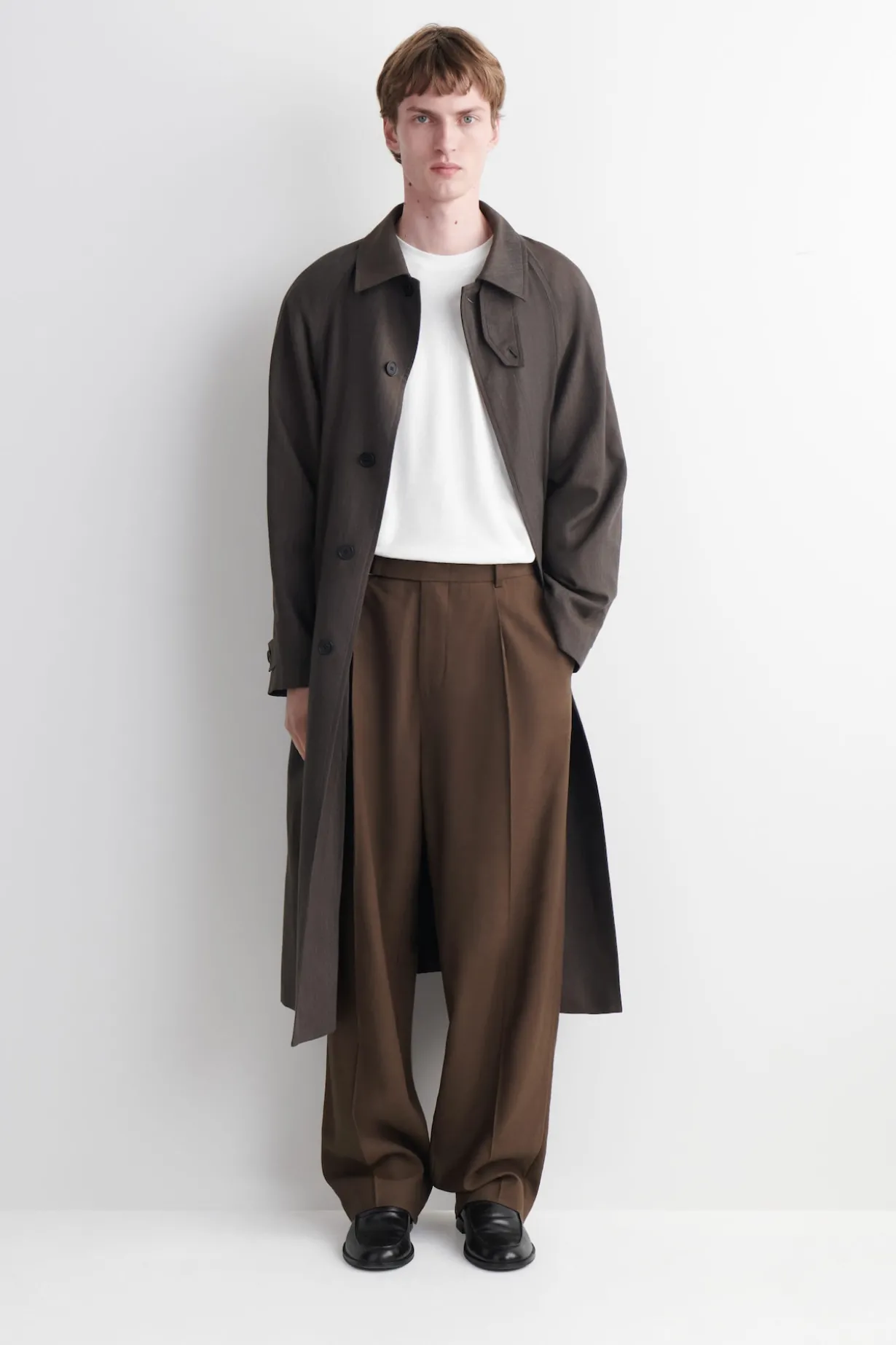 RELAXED COTTON-LINEN T-SHIRT