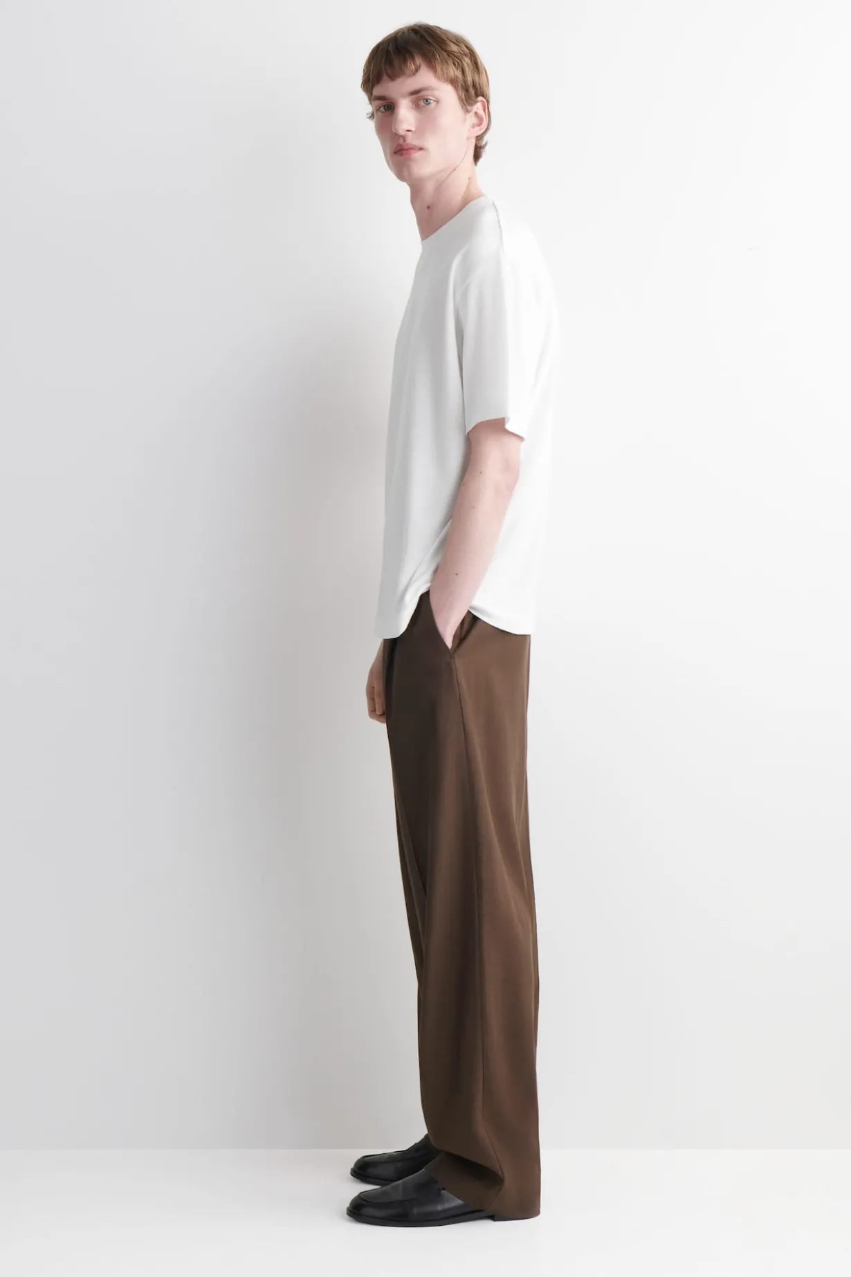 RELAXED COTTON-LINEN T-SHIRT