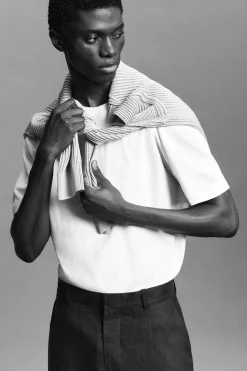 RELAXED COTTON-LINEN T-SHIRT