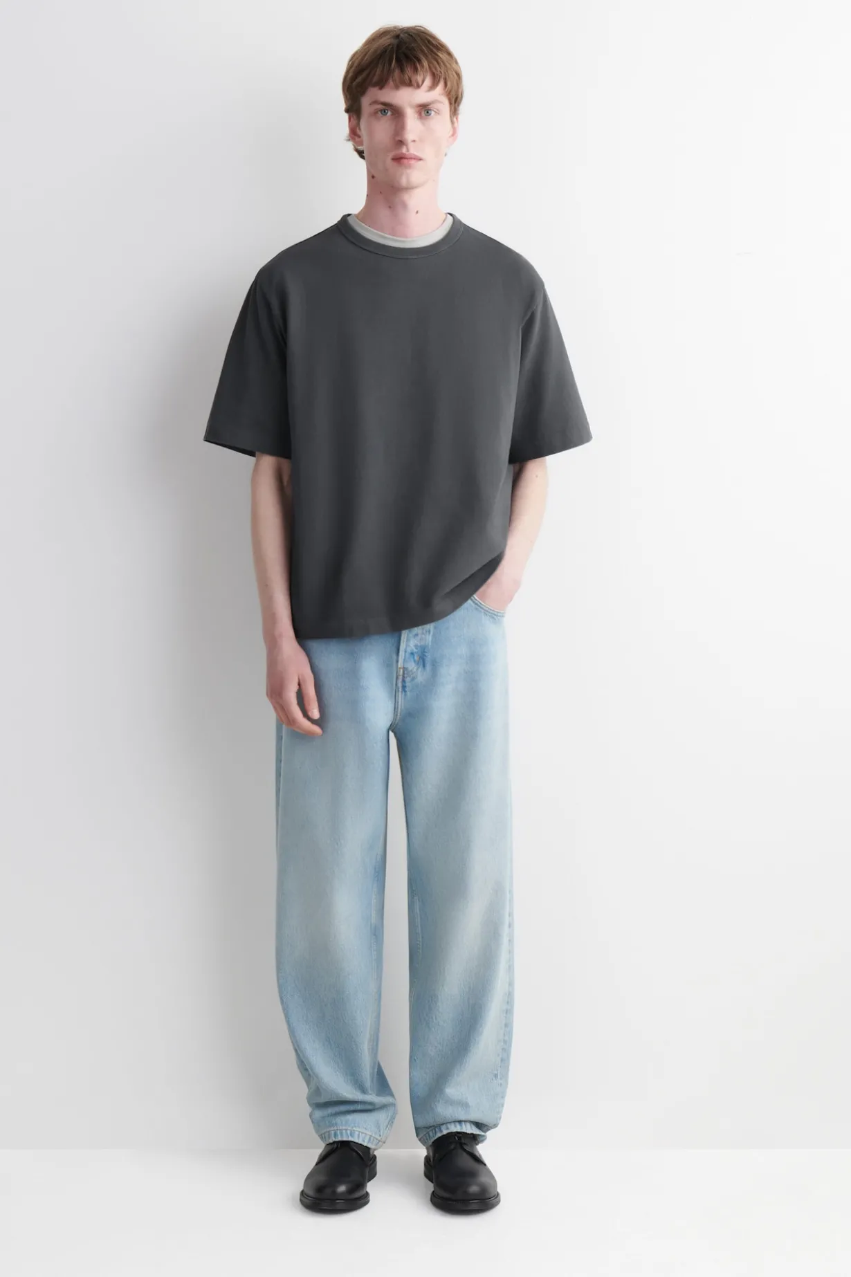 RELAXED HEAVYWEIGHT WASHED-COTTON T-SHIRT