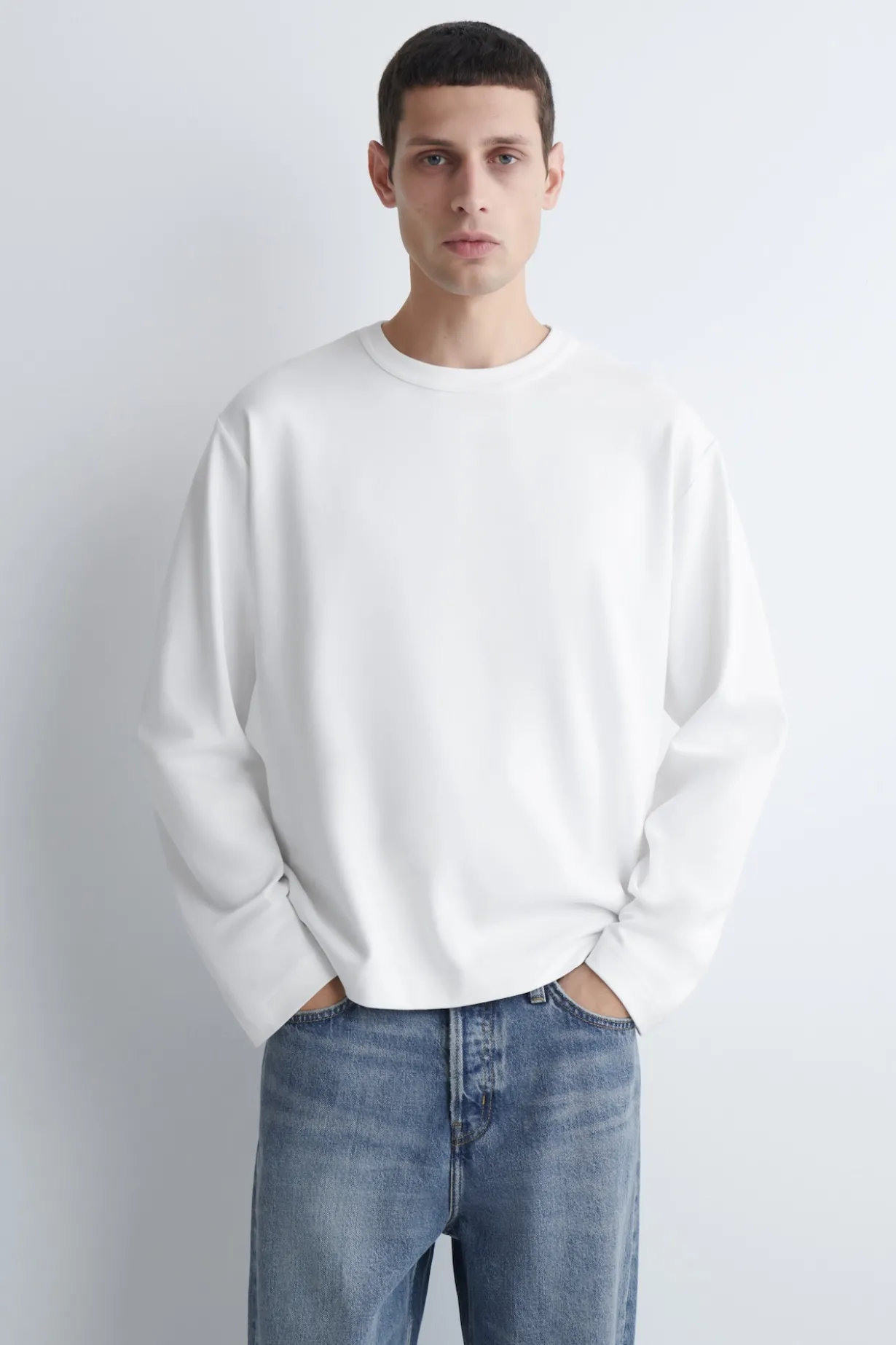 RELAXED JERSEY INTERLOCK LONG-SLEEVED T-SHIRT