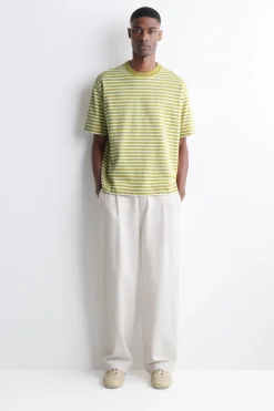RELAXED LIGHTWEIGHT COTTON T-SHIRT