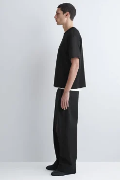 RELAXED LIGHTWEIGHT COTTON T-SHIRT