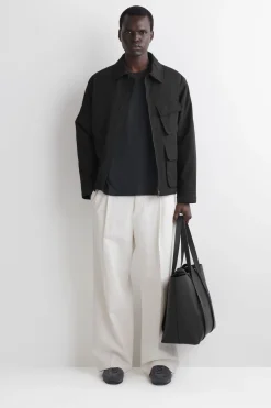 RELAXED LIGHTWEIGHT COTTON T-SHIRT