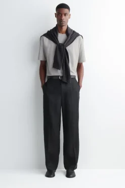 RELAXED LIGHTWEIGHT COTTON T-SHIRT