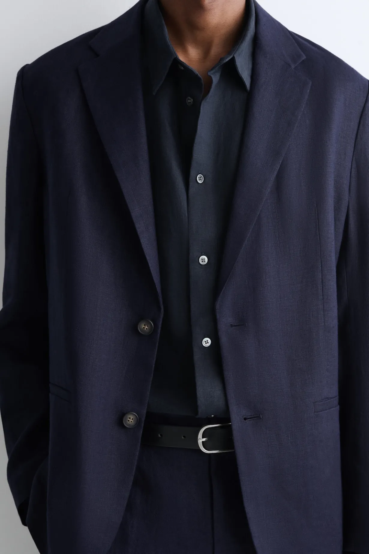 RELAXED LINEN SHIRT