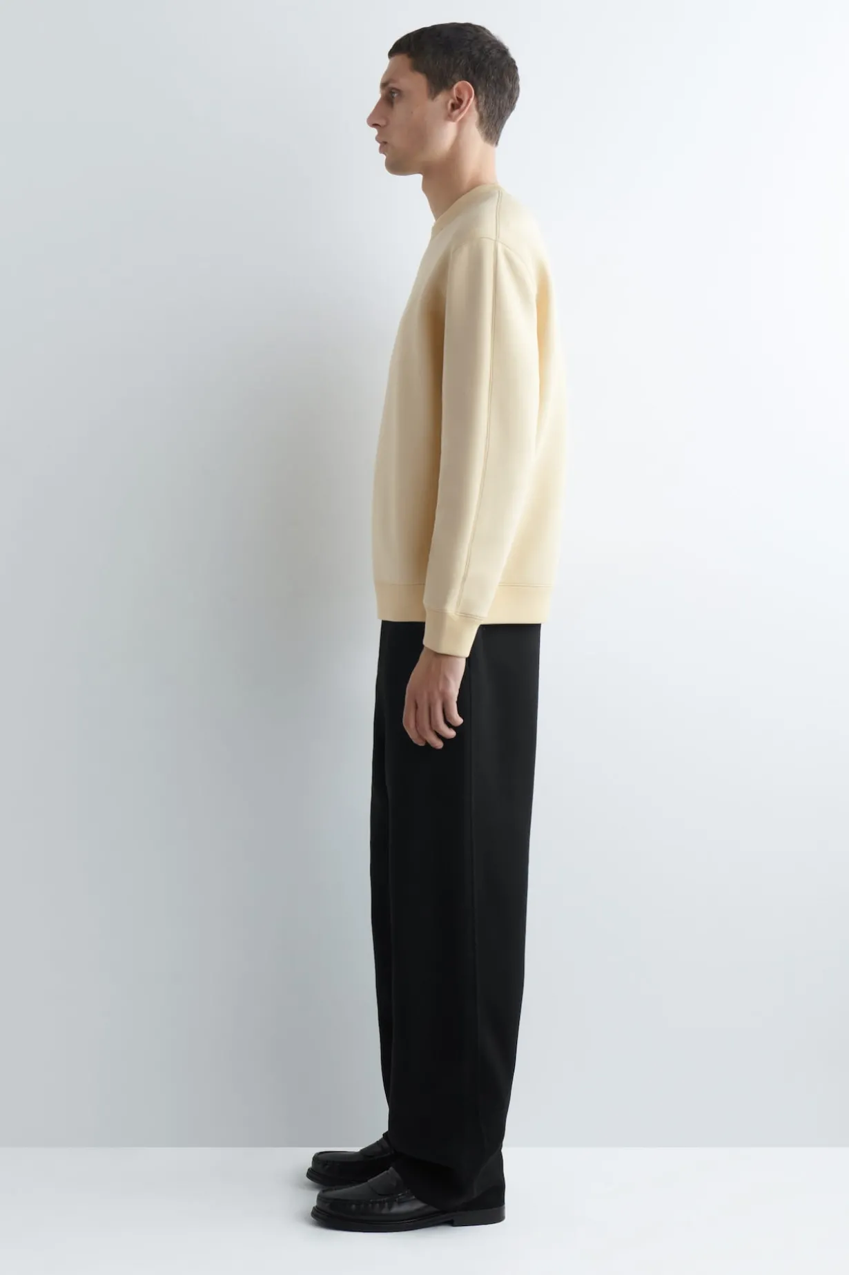 RELAXED SCUBA SWEATSHIRT