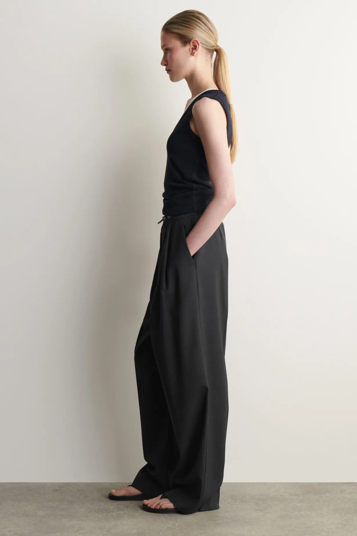 RELAXED TWILL WIDE-LEG PANTS