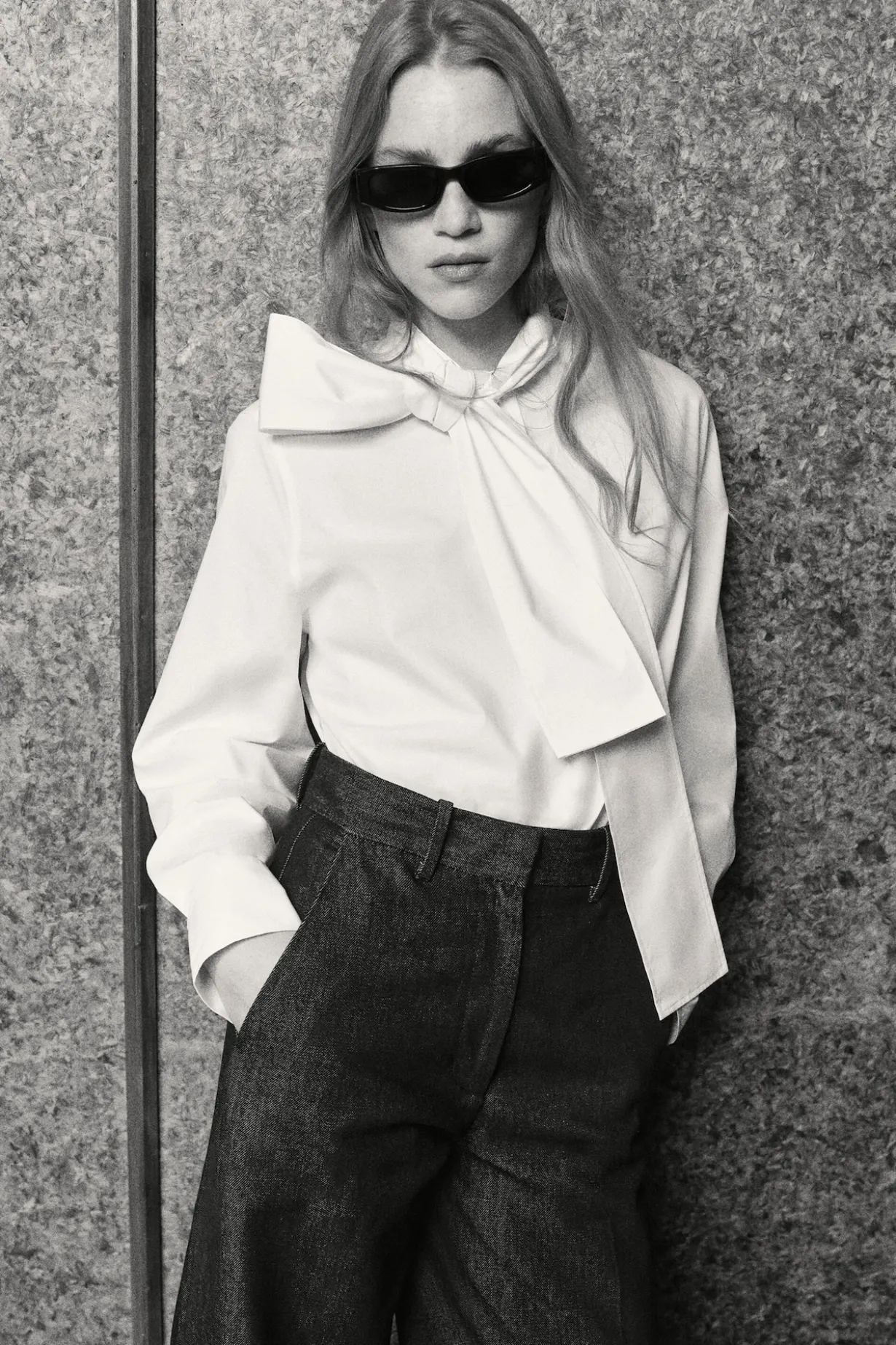 RELAXED-FIT WIDE-LEG DENIM PANTS