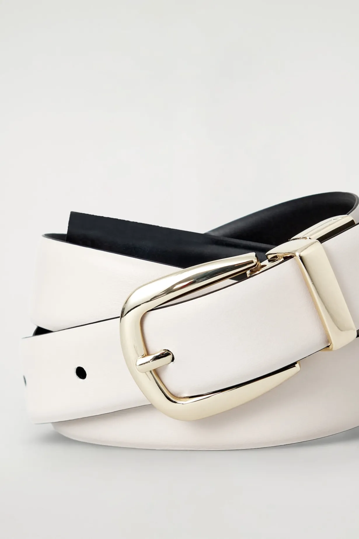 REVERSIBLE LEATHER BELT