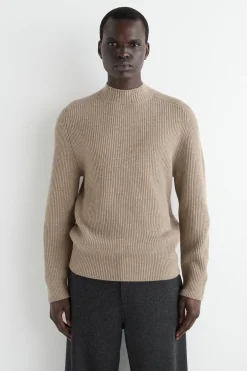 RIBBED WOOL MOCK-NECK SWEATER