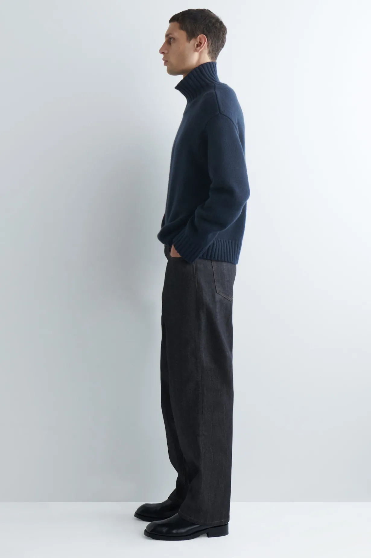 RIDER RAW SELVEDGE RELAXED-FIT STRAIGHT-LEG JEANS