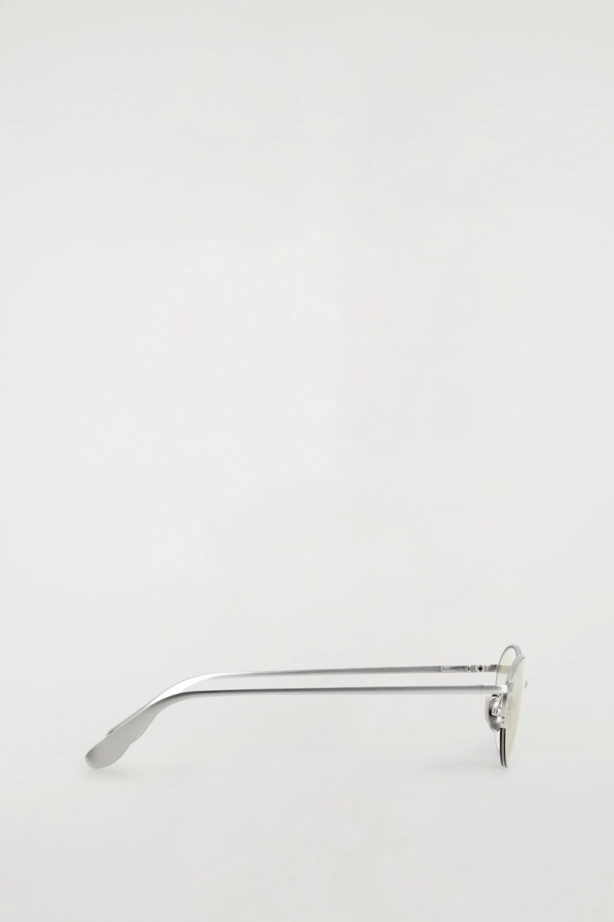 ROUND WIRE-FRAME SUNGLASSES