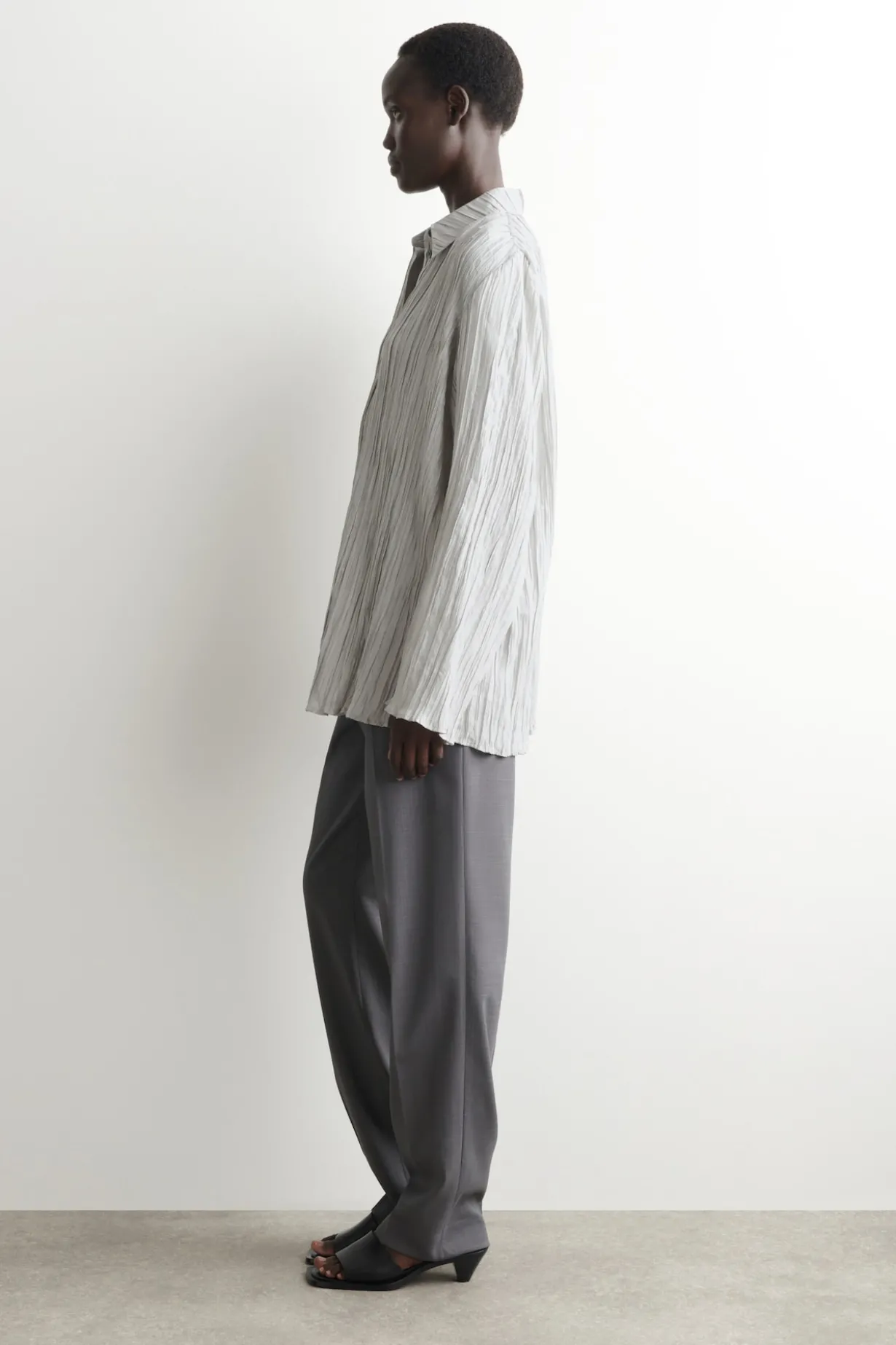 ROUNDED TEXTURED-SILK SHIRT