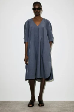 ROUNDED V-NECK COTTON MIDI DRESS