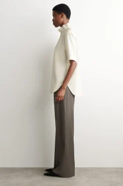 RUFFLE-COLLAR MODAL BLOUSE