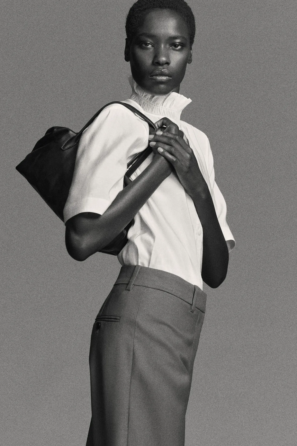 RUFFLE-COLLAR MODAL BLOUSE