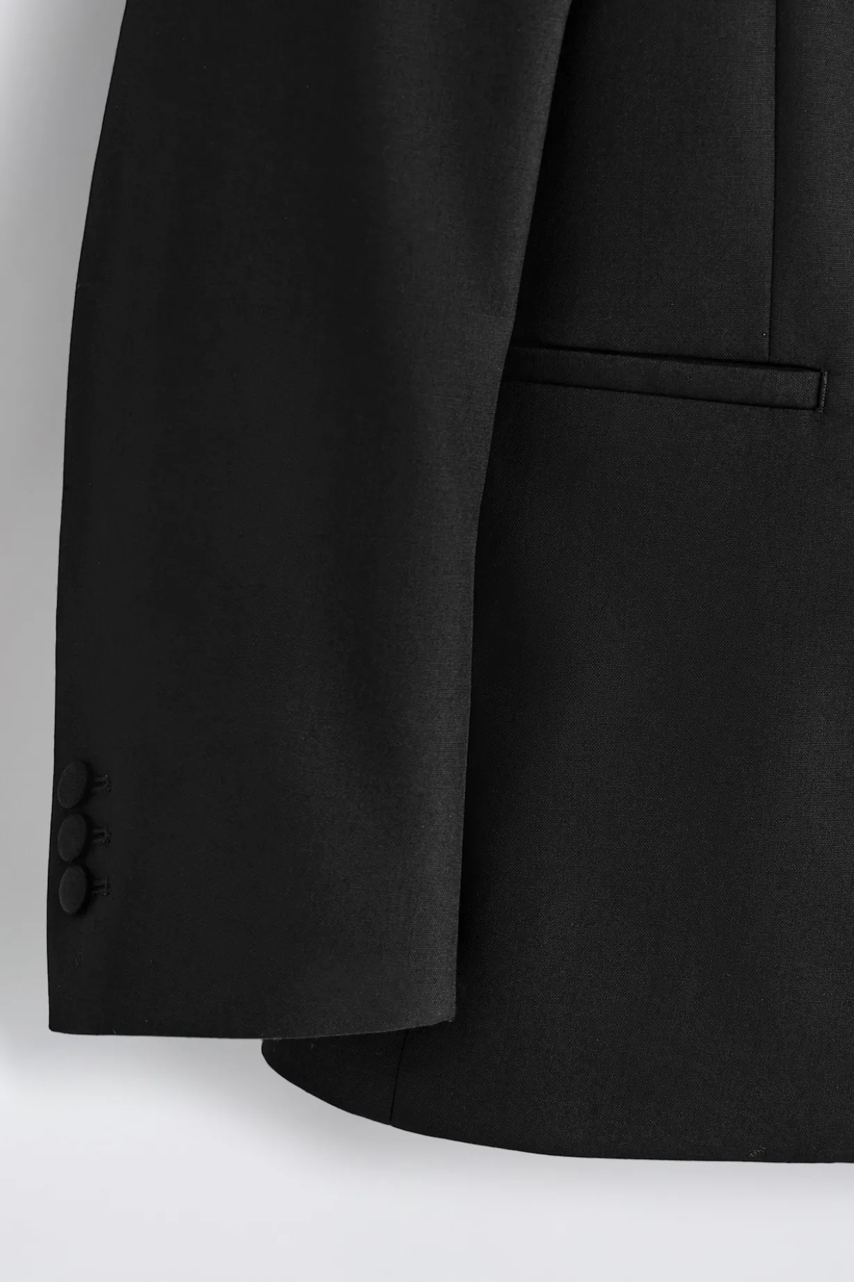 SATIN-COLLAR WOOL BLAZER