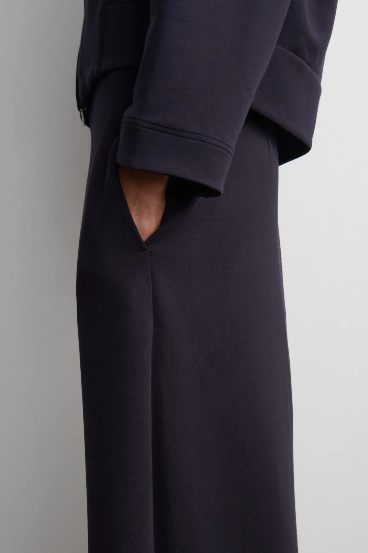SCUBA BARREL-LEG JOGGERS