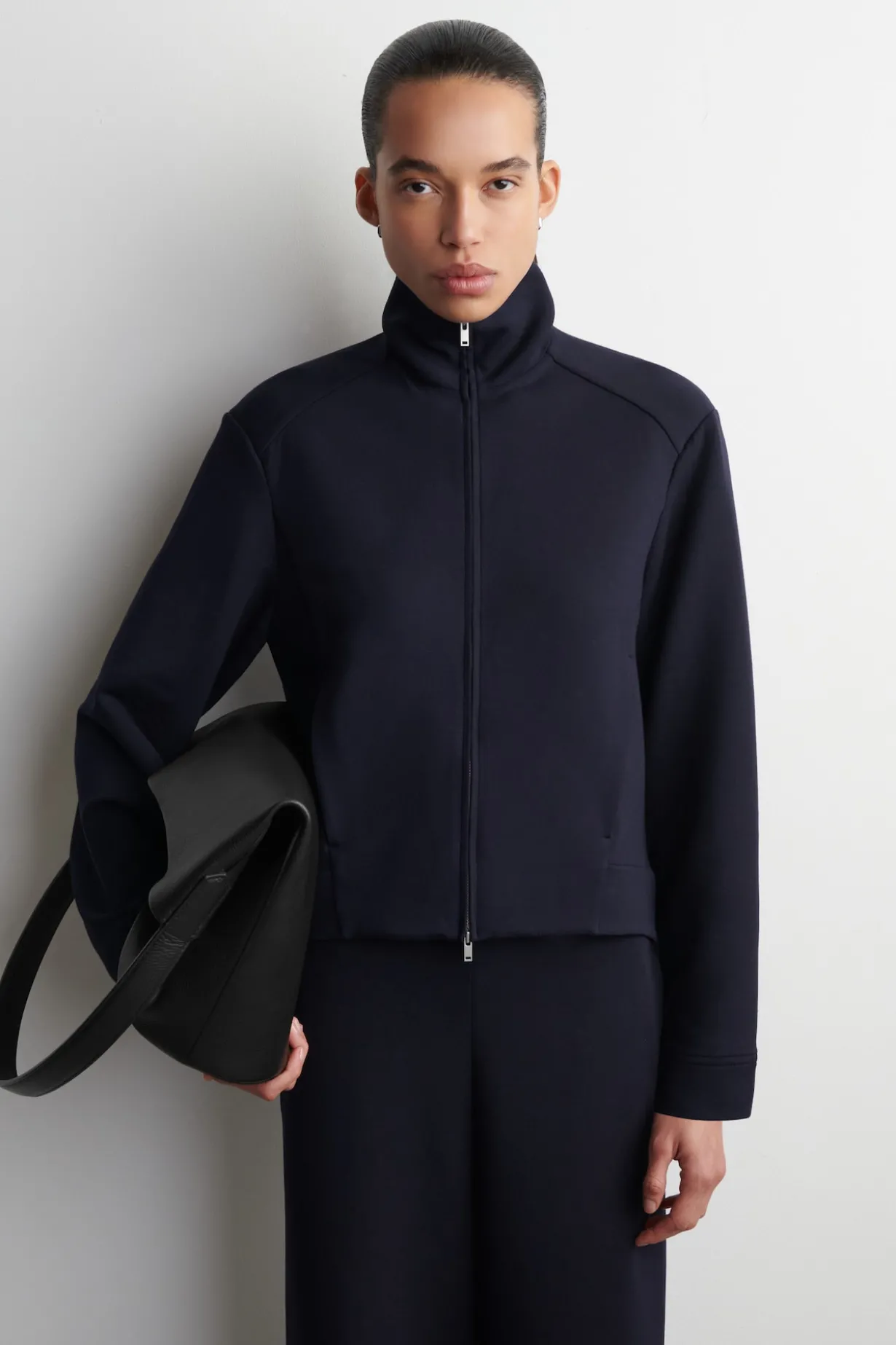 SCUBA TRACK JACKET