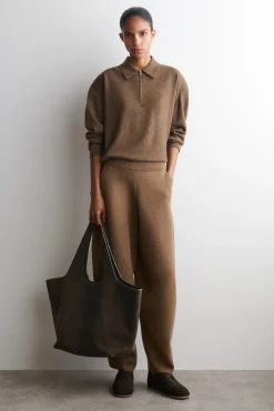 SCULPTED TOTE BAG - SUEDE