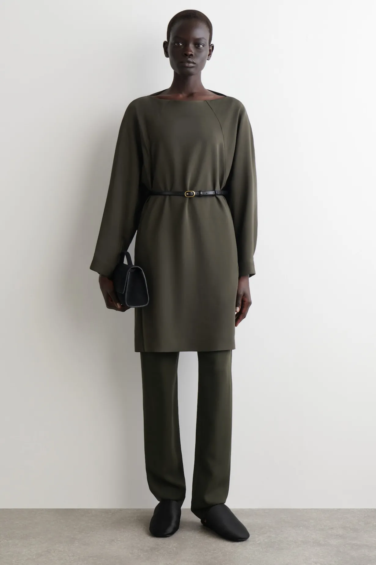 SCULPTURAL MINI DRESS