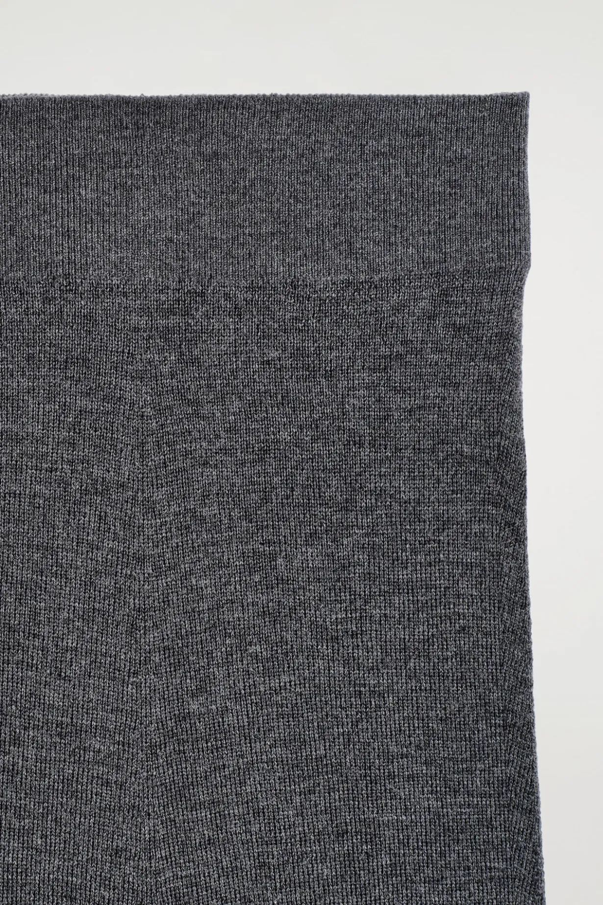 SEAMLESS MERINO WOOL LEGGINGS