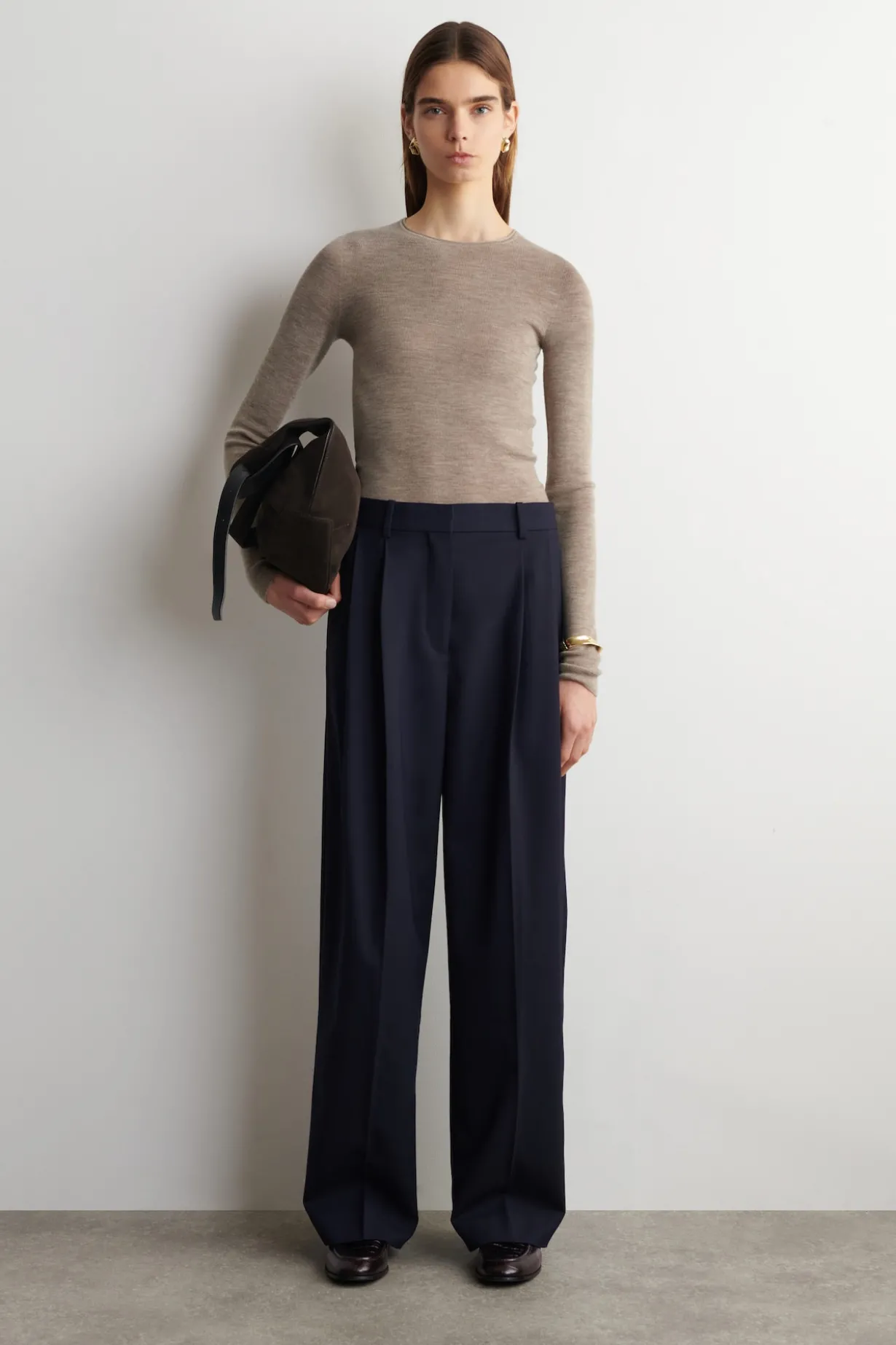SEAMLESS MERINO WOOL LONG-SLEEVED TOP