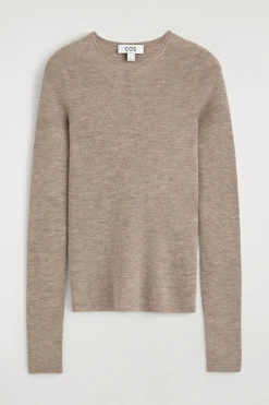 SEAMLESS MERINO WOOL LONG-SLEEVED TOP
