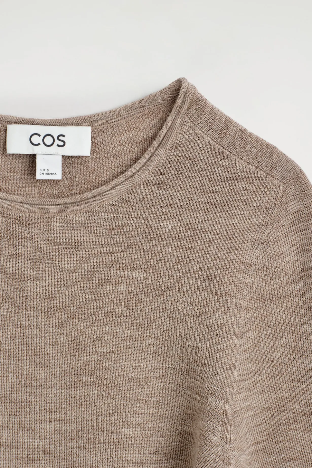 SEAMLESS MERINO WOOL LONG-SLEEVED TOP