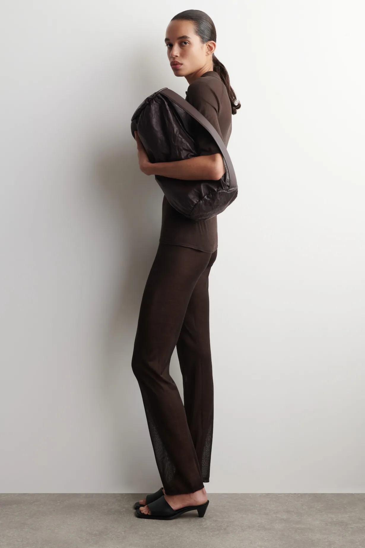 SEAMLESS SHEER KNITTED SILK PANTS