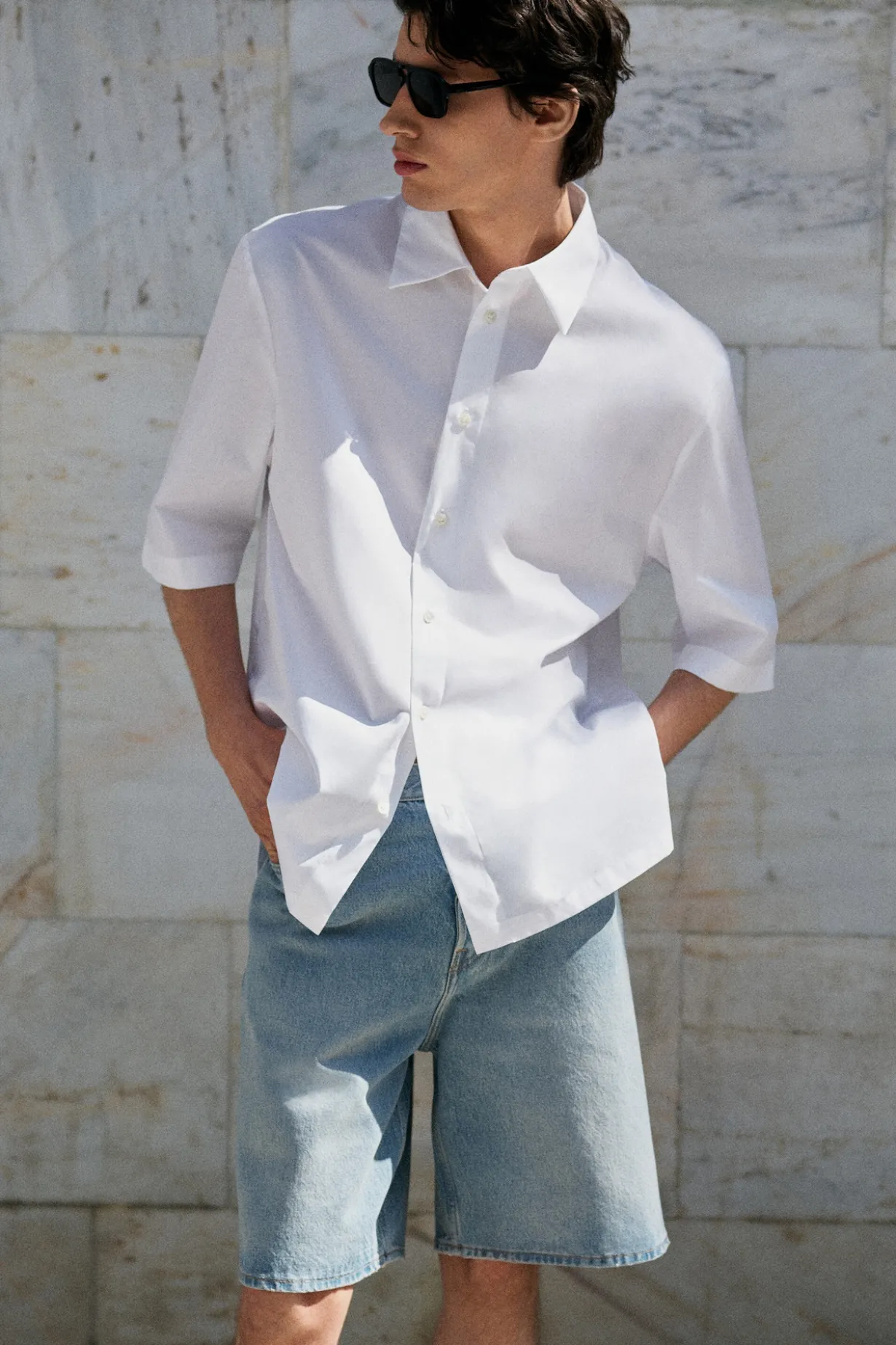 SHORT-SLEEVED COTTON SHIRT