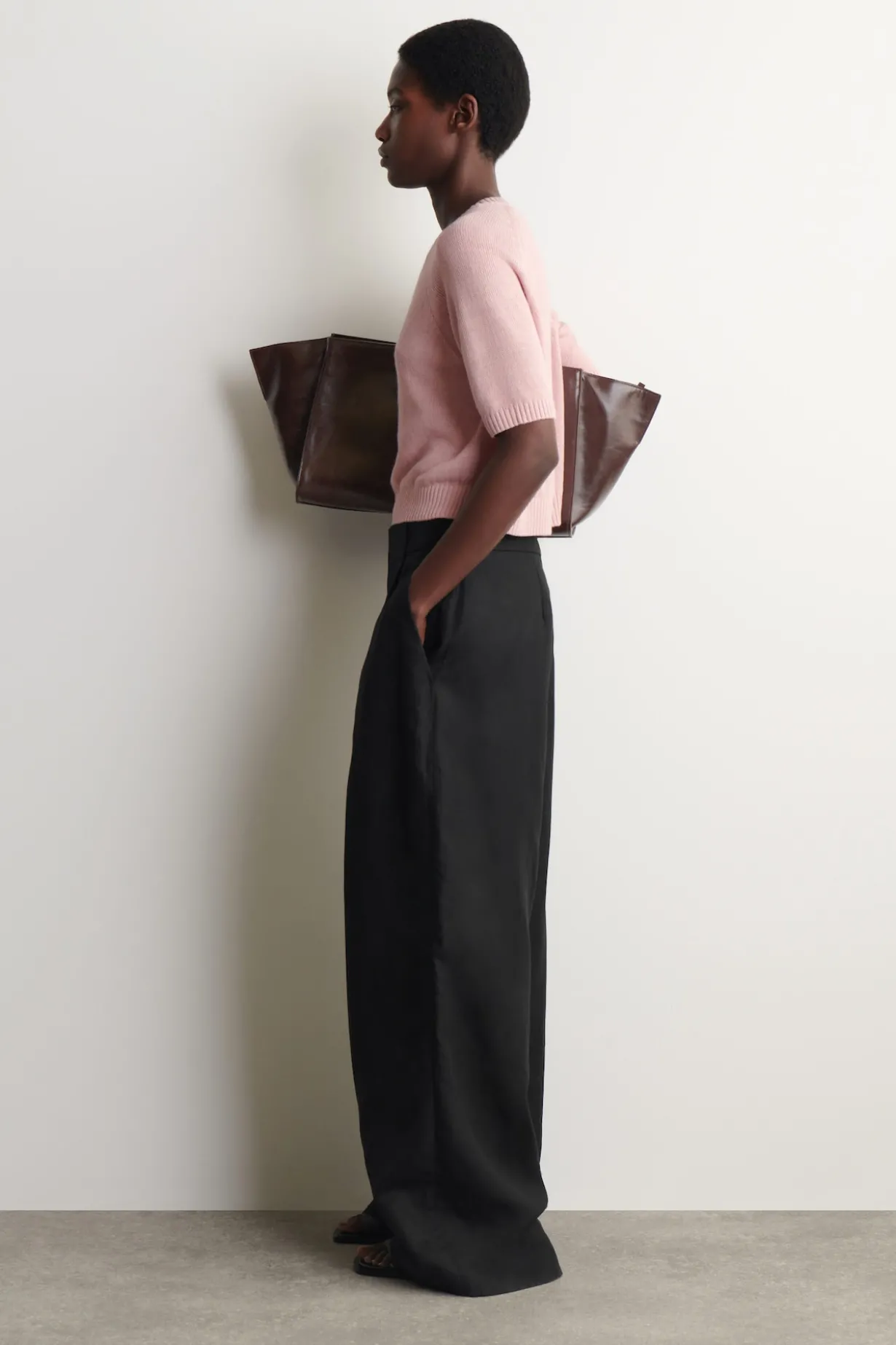 SHRUNKEN KNITTED LINEN T-SHIRT