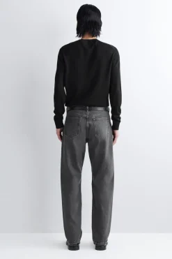 SIGNATURE REGULAR-FIT STRAIGHT-LEG JEANS