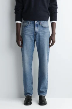 SIGNATURE REGULAR-FIT STRAIGHT-LEG JEANS