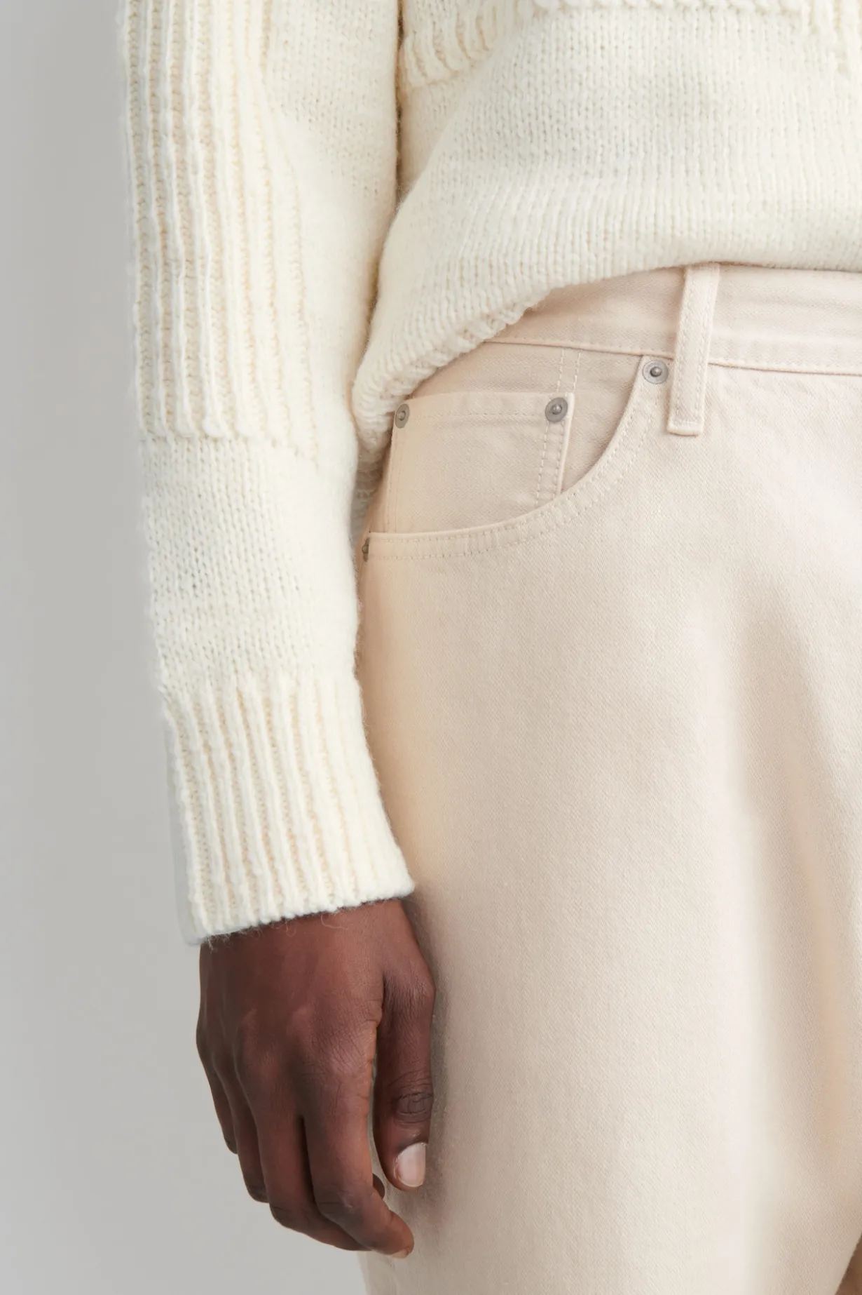 SIGNATURE REGULAR-FIT STRAIGHT-LEG JEANS