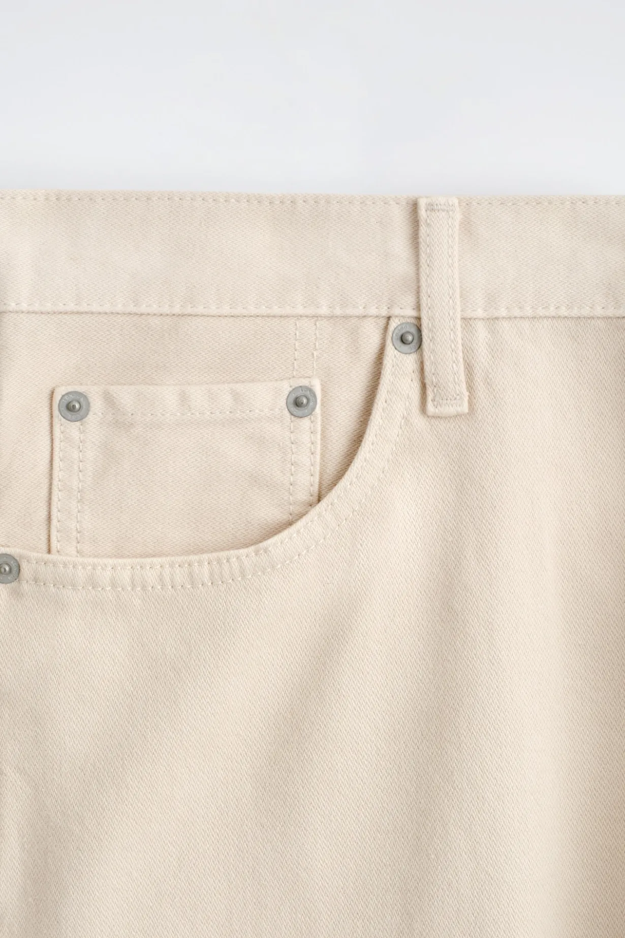SIGNATURE REGULAR-FIT STRAIGHT-LEG JEANS