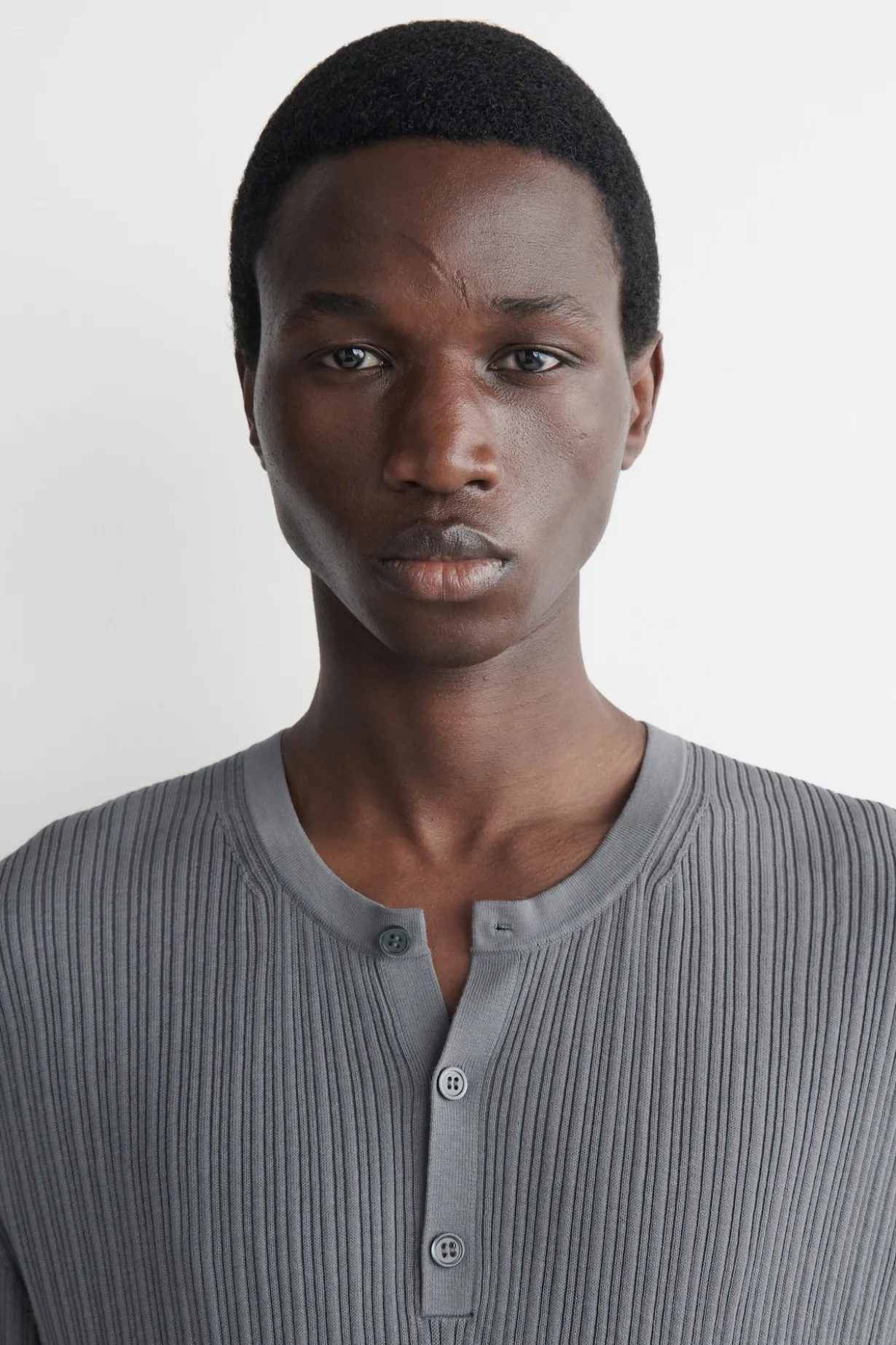 SILK-COTTON HENLEY T-SHIRT