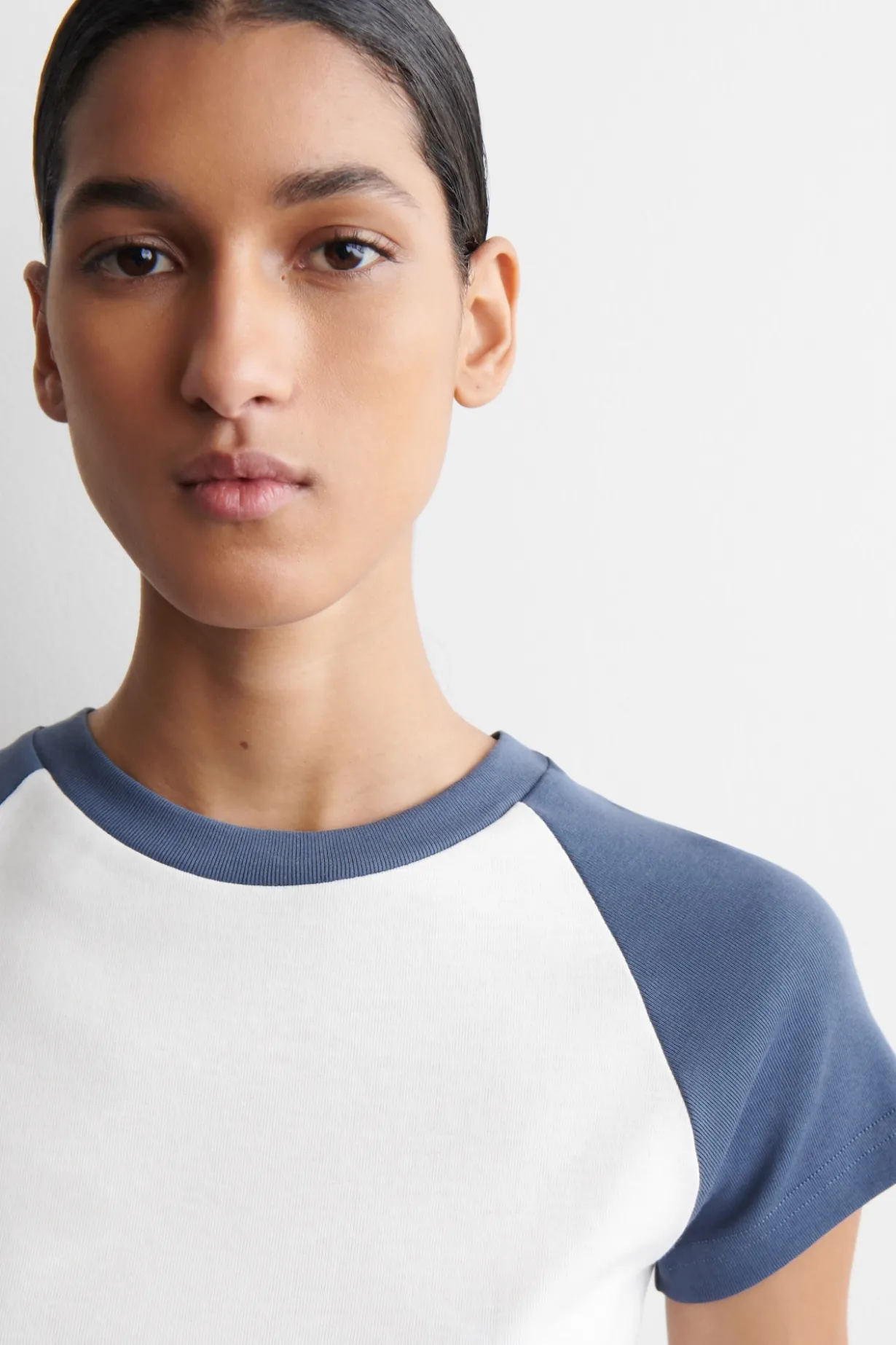 SLIM COTTON T-SHIRT