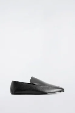 SLIM LEATHER LOAFERS