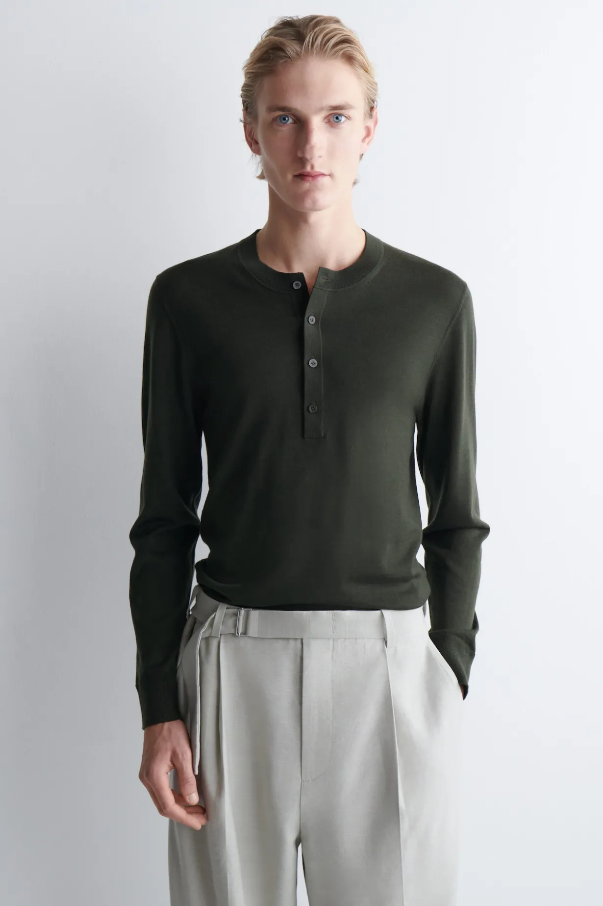 SLIM MERINO WOOL HENLEY TOP
