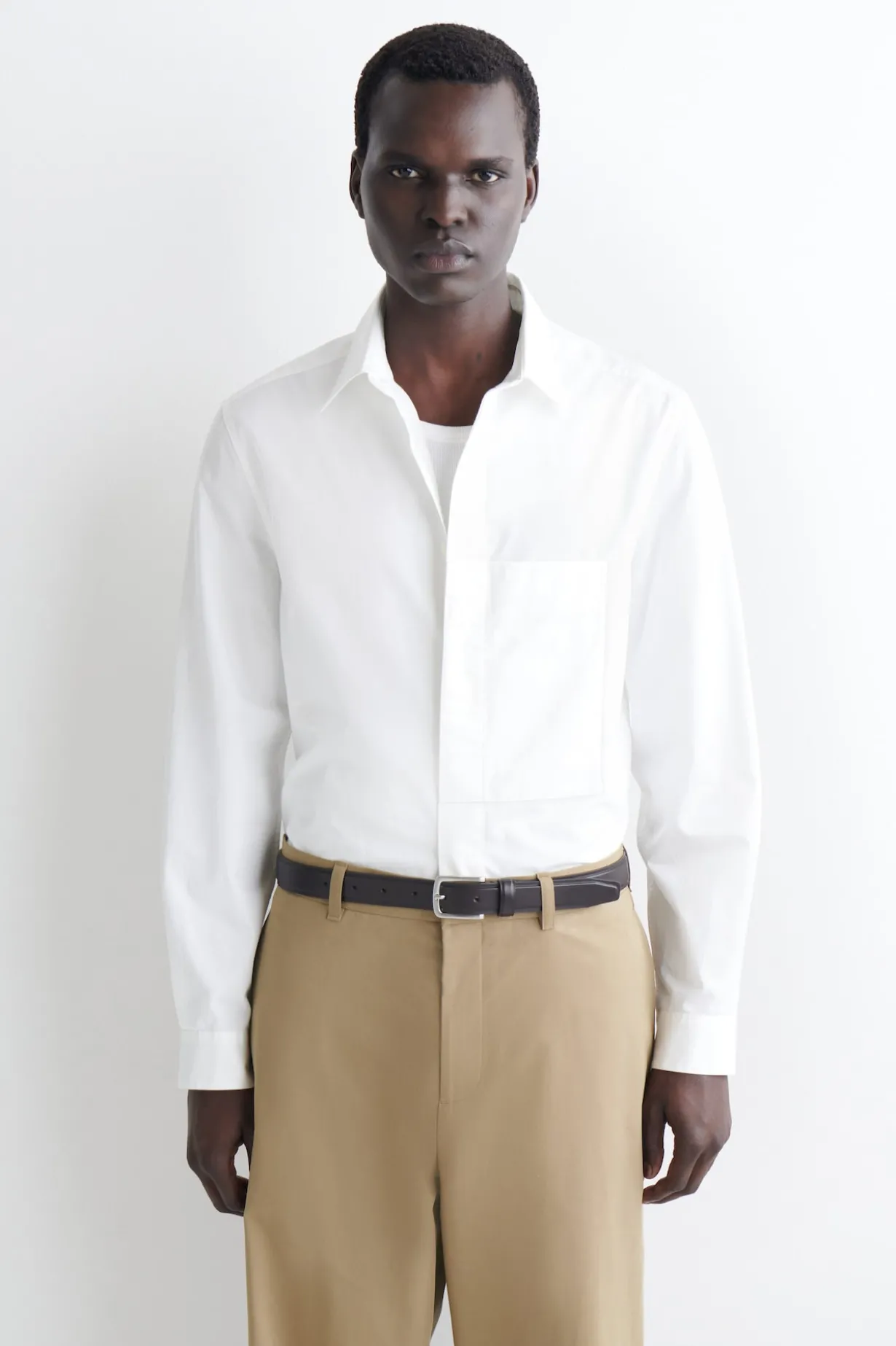 SLIM POCKET-DETAIL PIMA COTTON SHIRT