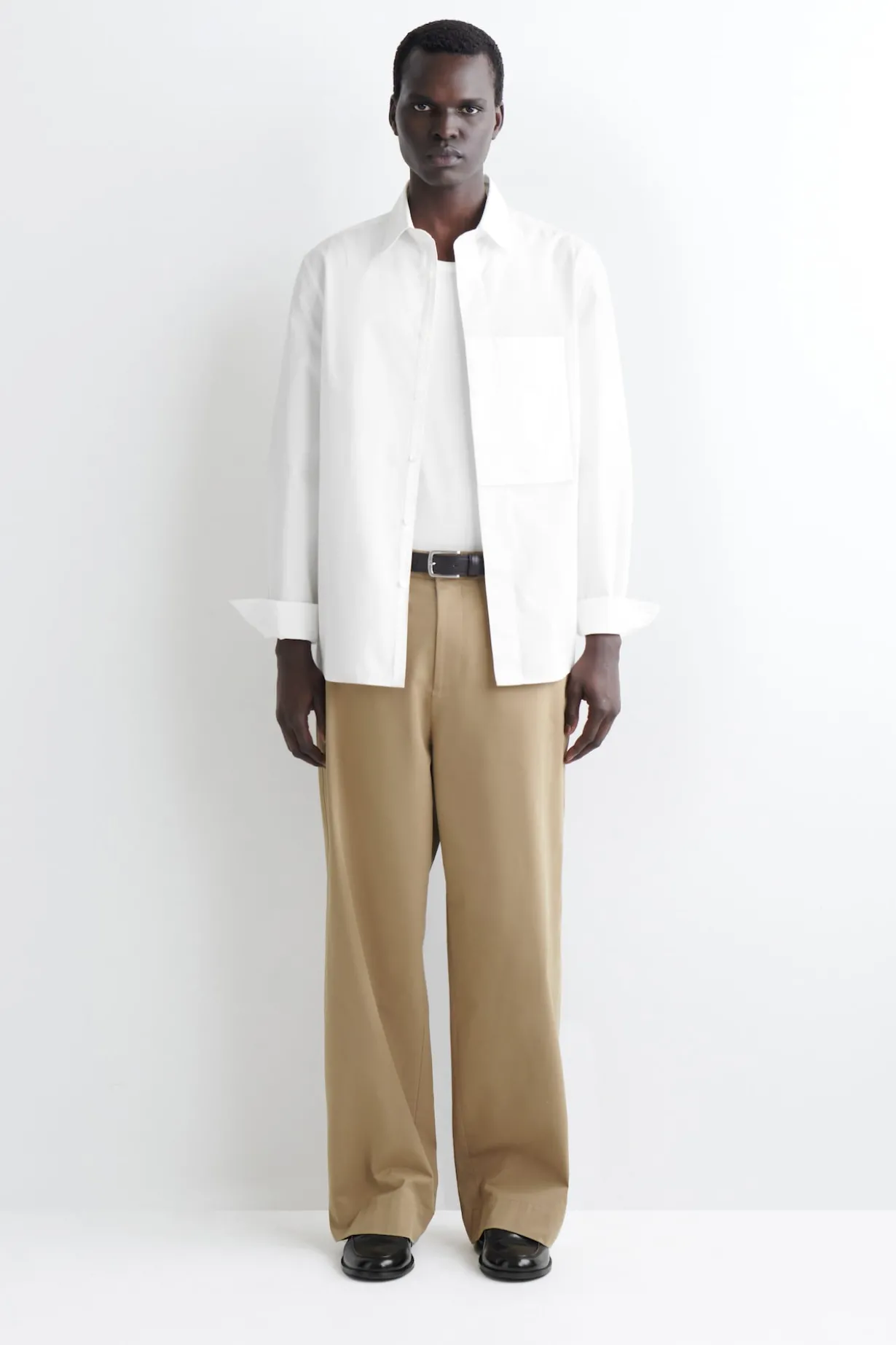 SLIM POCKET-DETAIL PIMA COTTON SHIRT