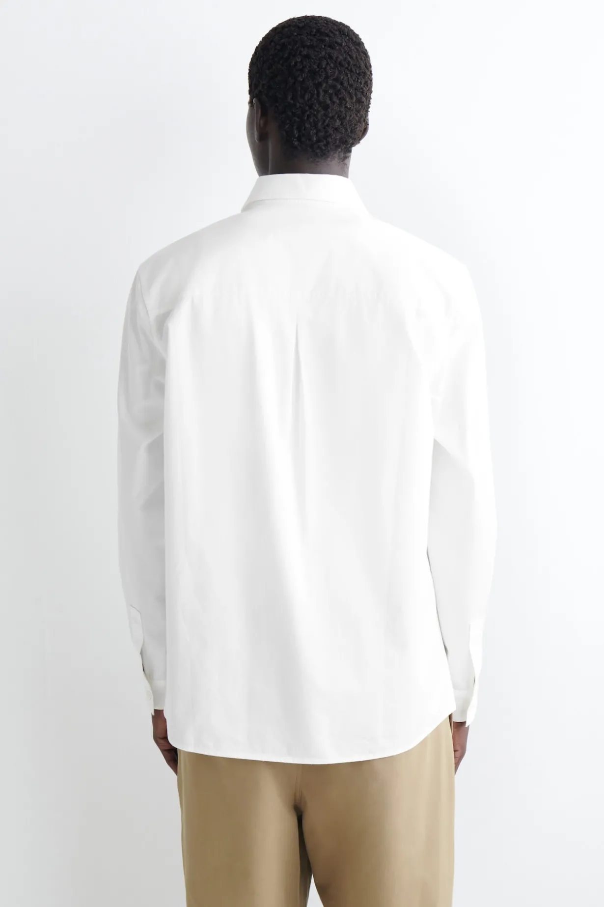 SLIM POCKET-DETAIL PIMA COTTON SHIRT
