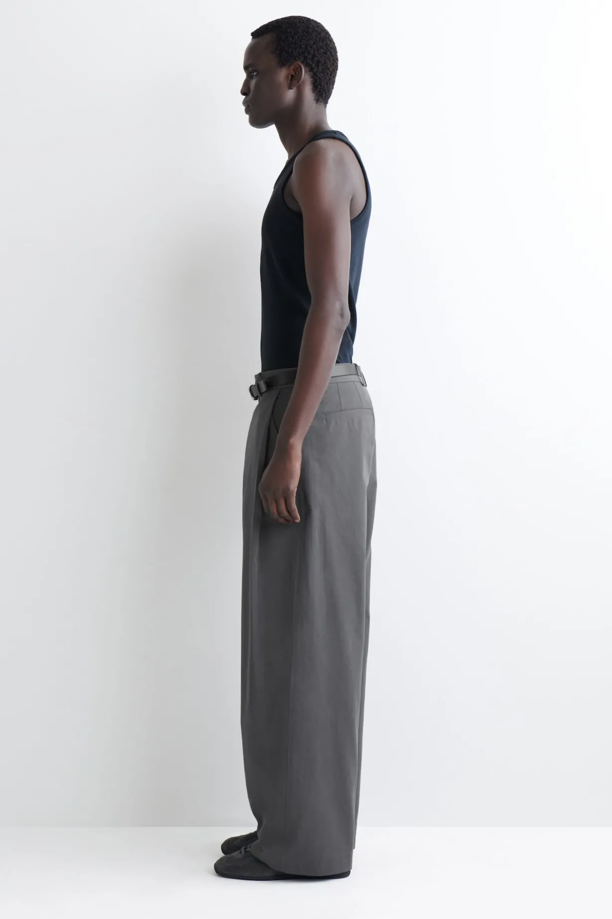 SLIM RIBBED COTTON TANK TOP