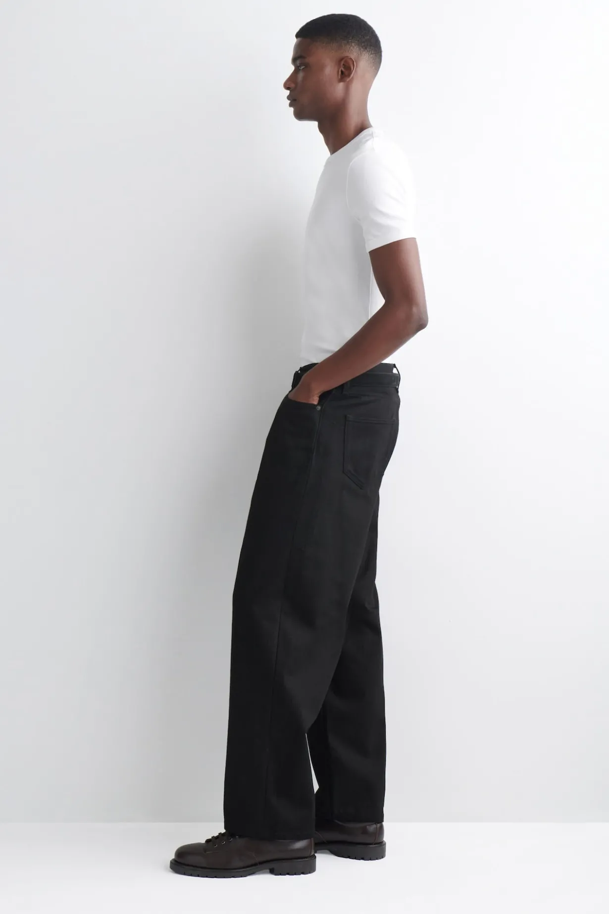 SLIM RIBBED COTTON T-SHIRT