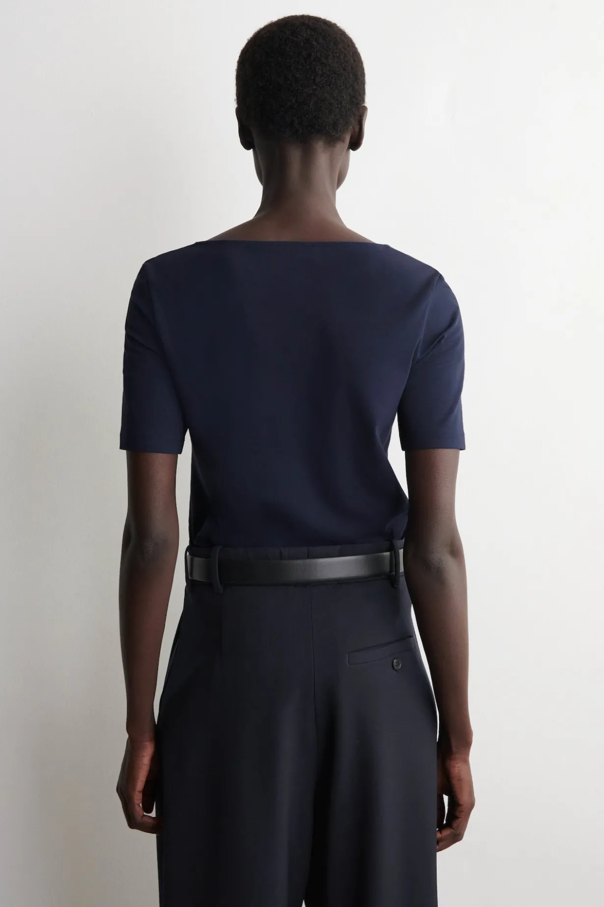 SLIM SCOOP-NECK COTTON T-SHIRT