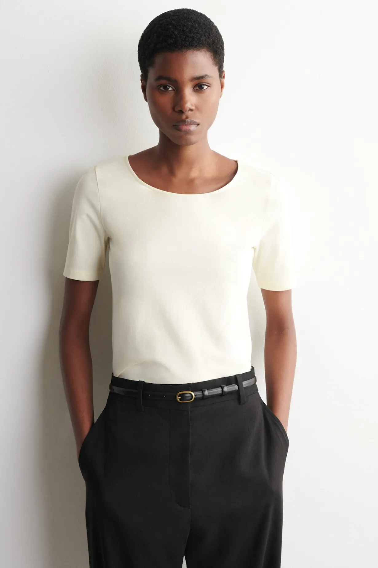 SLIM SCOOP-NECK COTTON T-SHIRT